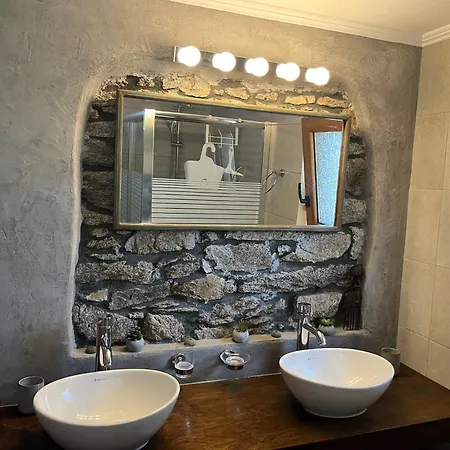Cozy Hide Away Frantato Villa Akamatra Exterior photo