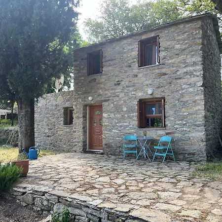 Cozy Hide Away Frantato Villa Akamatra Exterior photo